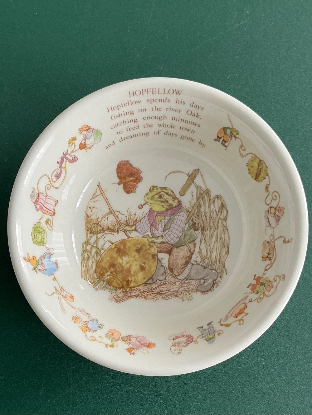 Vintage Wedgwood Hopfellow OakApple Wood Child’s Porcelain Dessert Bowl